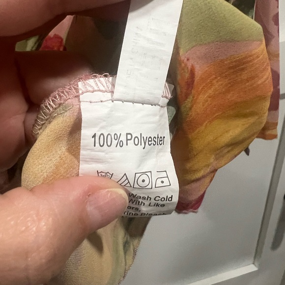 Shein multicolor short top - Picture 3 of 7